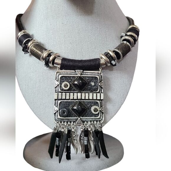 PARIS Necklace Tribal Ethnic Statement Black & Silver Solid Reversible 2… - Picture 11 of 12